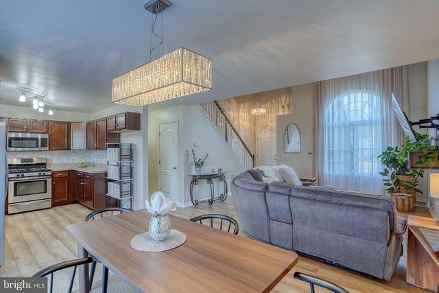 45 E BUCK POINT RD, Clayton, DE 19938