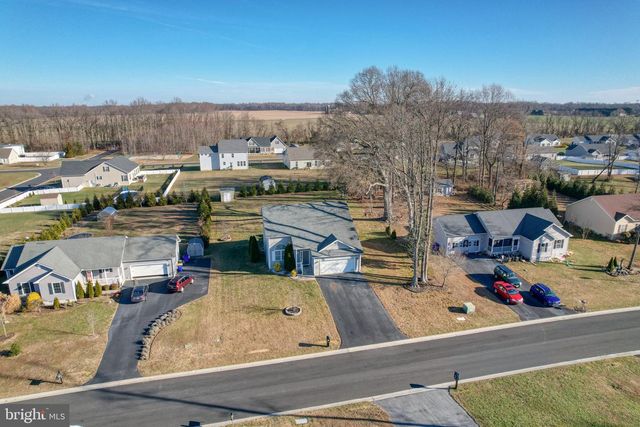 45 E BUCK POINT RD, Clayton, DE 19938