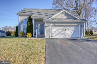 45 E BUCK POINT RD, Clayton, DE 19938