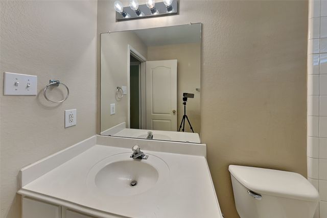 11364 Lockshire Drive, Frisco, TX 75035