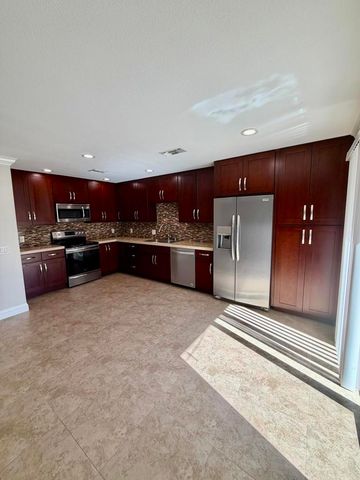 43376 Cook Street 204, Palm Desert, CA 92211