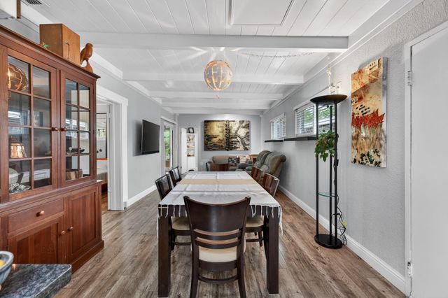 4804 61st St, Sacramento, CA 95820