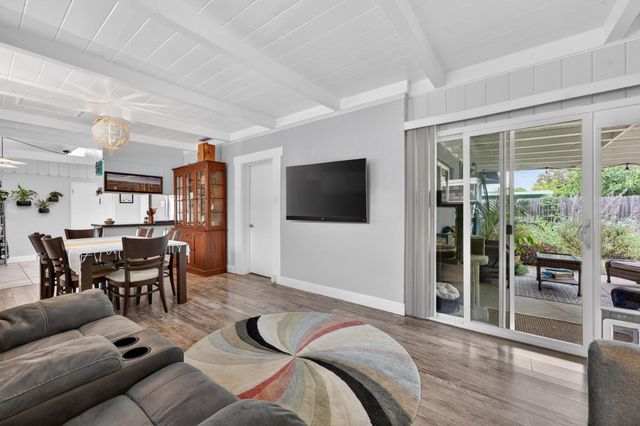 4804 61st St, Sacramento, CA 95820