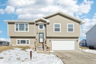 440 White Spruce Avenue, Baraboo, WI 53913