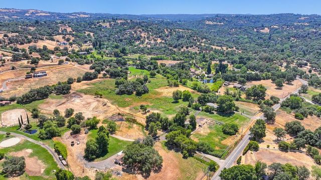 1200 Gold Hill Rd, Newcastle, CA 95658