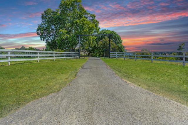 1200 Gold Hill Rd, Newcastle, CA 95658