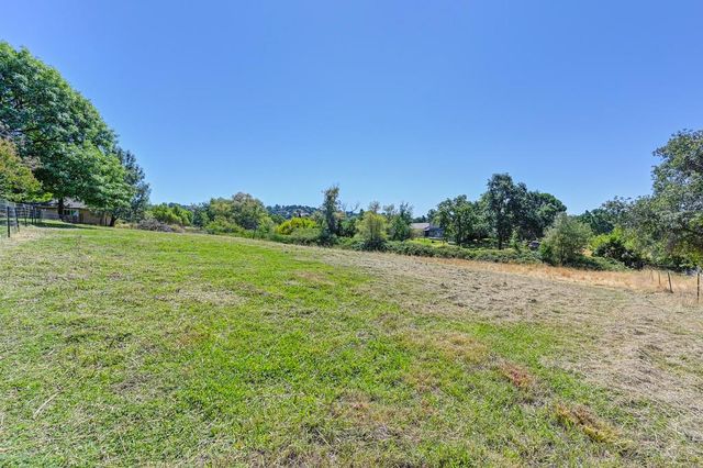 1200 Gold Hill Rd, Newcastle, CA 95658