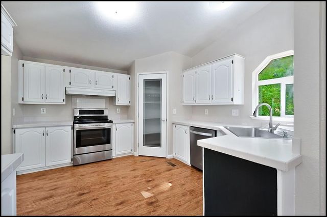 1200 Gold Hill Rd, Newcastle, CA 95658