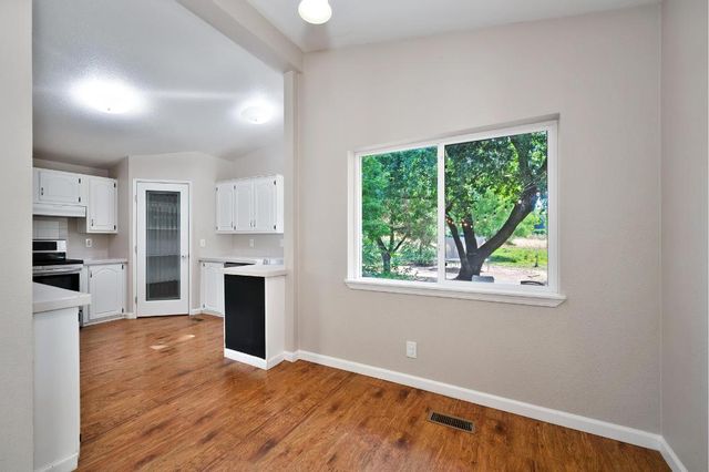 1200 Gold Hill Rd, Newcastle, CA 95658