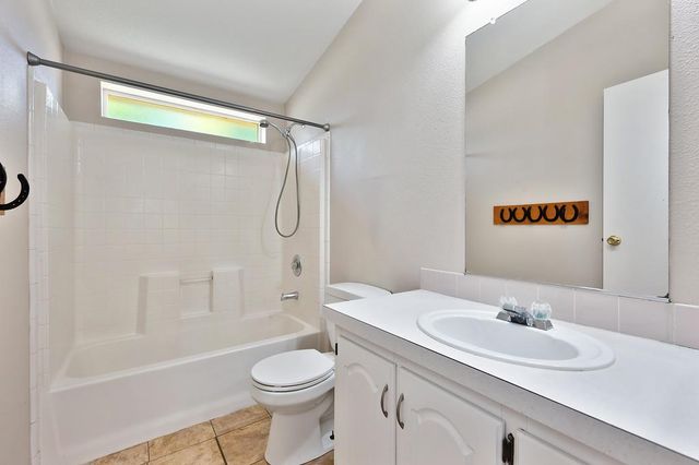 1200 Gold Hill Rd, Newcastle, CA 95658