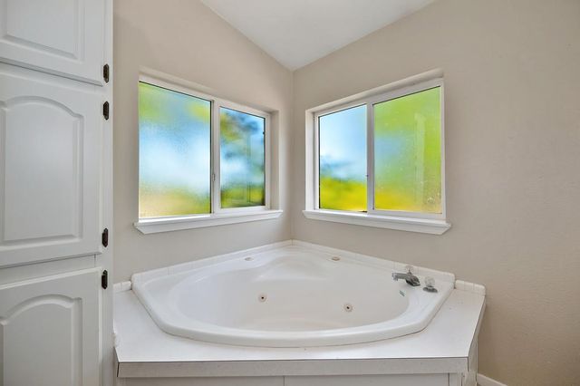 1200 Gold Hill Rd, Newcastle, CA 95658