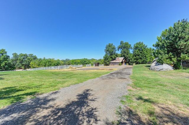 1200 Gold Hill Rd, Newcastle, CA 95658