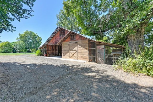 1200 Gold Hill Rd, Newcastle, CA 95658