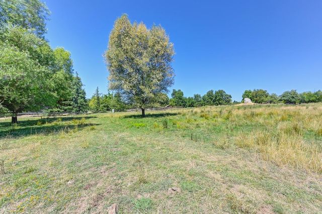 1200 Gold Hill Rd, Newcastle, CA 95658