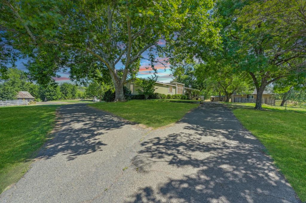 1200 Gold Hill Rd, Newcastle, CA 95658