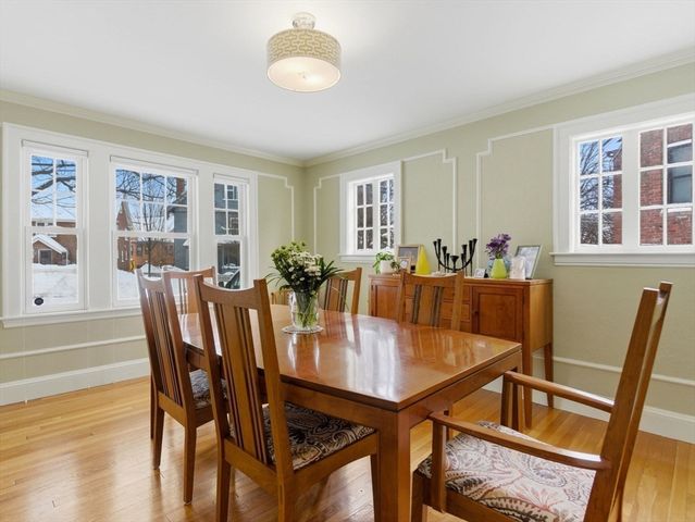 24 Blake Rd, Brookline, MA 02445