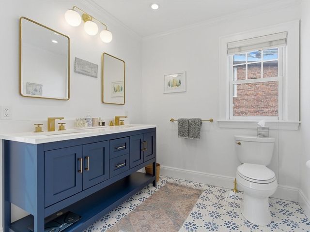 24 Blake Rd, Brookline, MA 02445
