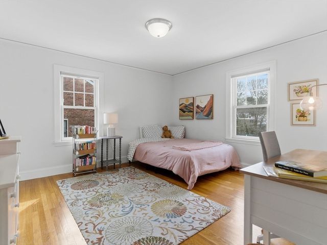 24 Blake Rd, Brookline, MA 02445