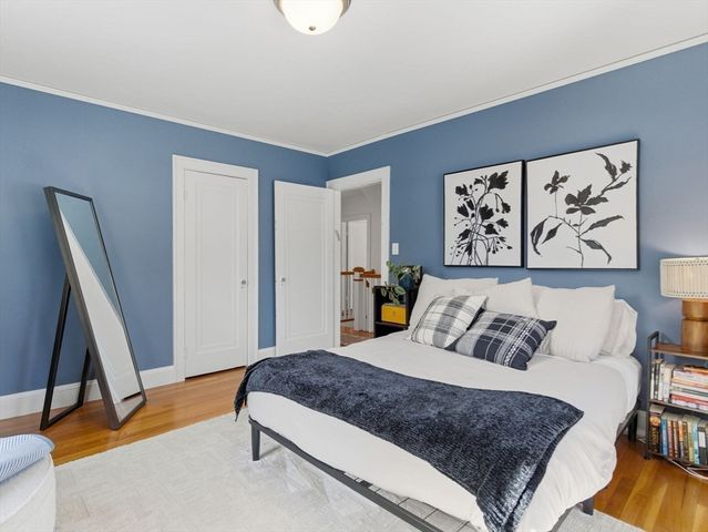 24 Blake Rd, Brookline, MA 02445