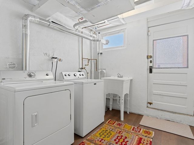 24 Blake Rd, Brookline, MA 02445