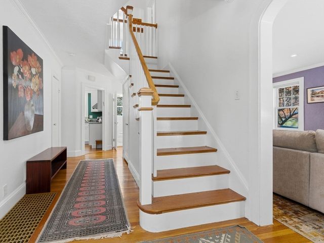 24 Blake Rd, Brookline, MA 02445