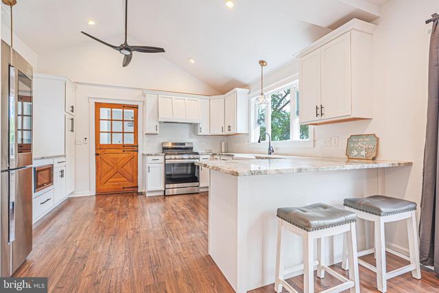 535 PARK RD, Mays Landing, NJ 08330