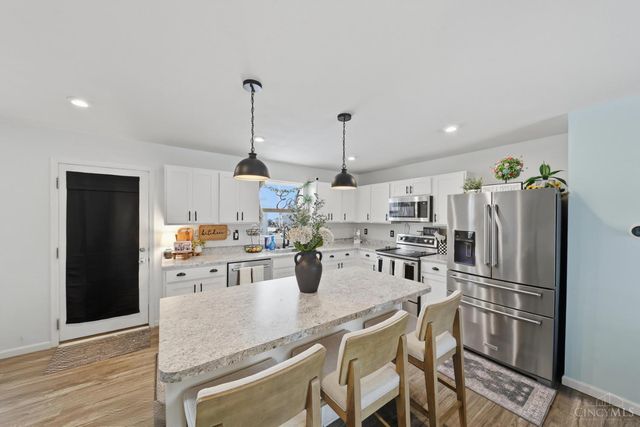 130 Union Station Way, Ohio Twp, OH 45157