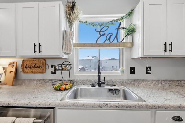 130 Union Station Way, Ohio Twp, OH 45157