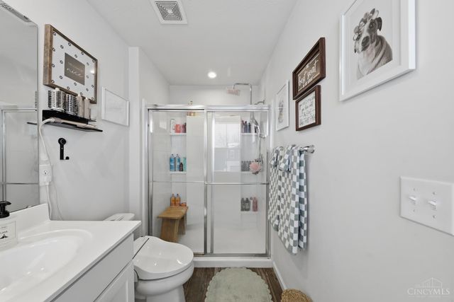 130 Union Station Way, Ohio Twp, OH 45157