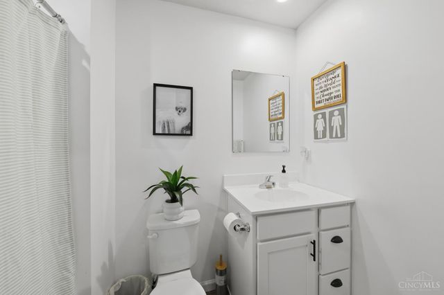 130 Union Station Way, Ohio Twp, OH 45157