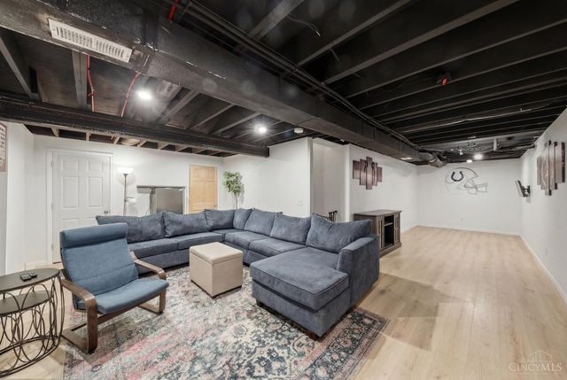 130 Union Station Way, Ohio Twp, OH 45157