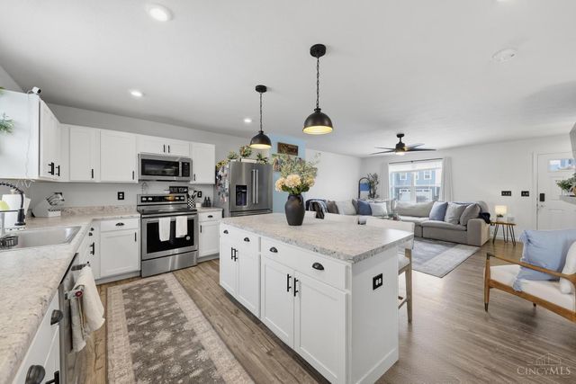 130 Union Station Way, Ohio Twp, OH 45157