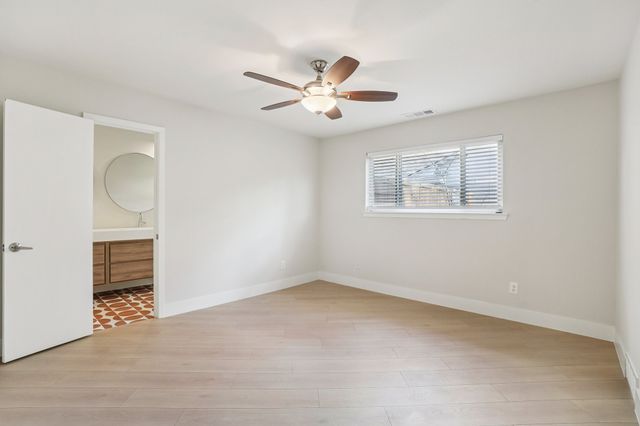 3237 Timberview Road, Dallas, TX 75229