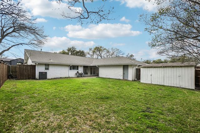 3237 Timberview Road, Dallas, TX 75229