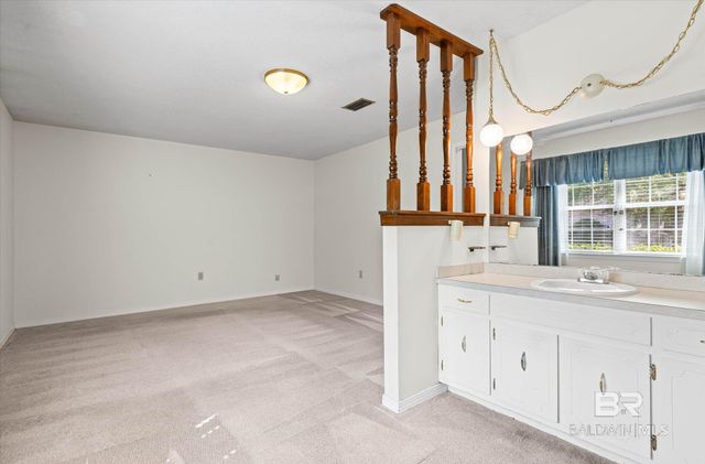 2636 E Old Dobbin Drive, Mobile, AL 36695