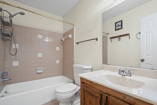 2636 E Old Dobbin Drive, Mobile, AL 36695