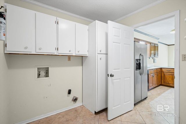 2636 E Old Dobbin Drive, Mobile, AL 36695