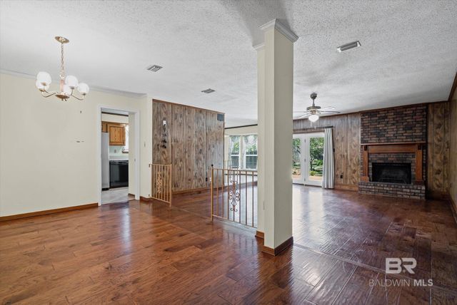 2636 E Old Dobbin Drive, Mobile, AL 36695