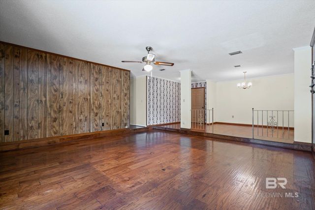 2636 E Old Dobbin Drive, Mobile, AL 36695