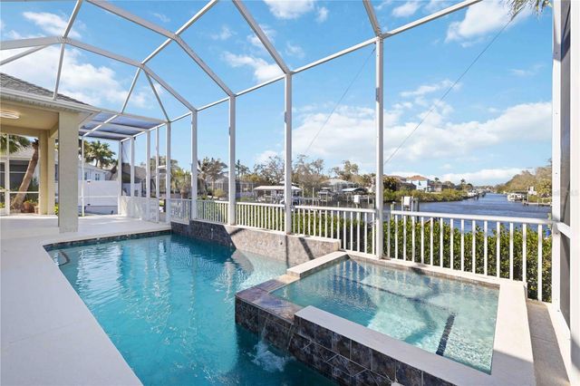 136 41ST CIRCLE E, Bradenton, FL 34208