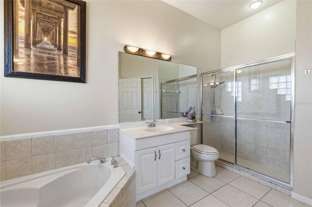 136 41ST CIRCLE E, Bradenton, FL 34208