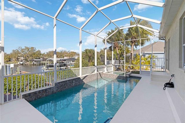 136 41ST CIRCLE E, Bradenton, FL 34208