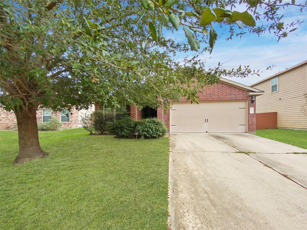 5614 Straight Way, Houston, TX 77339