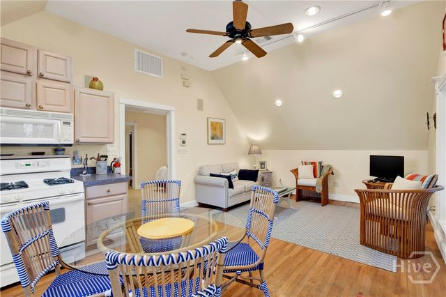 331 Silver Stream Lane, Richmond Hill, GA 31324