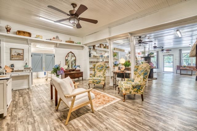 7455 Plano Rd, Bowling Green, KY 42104