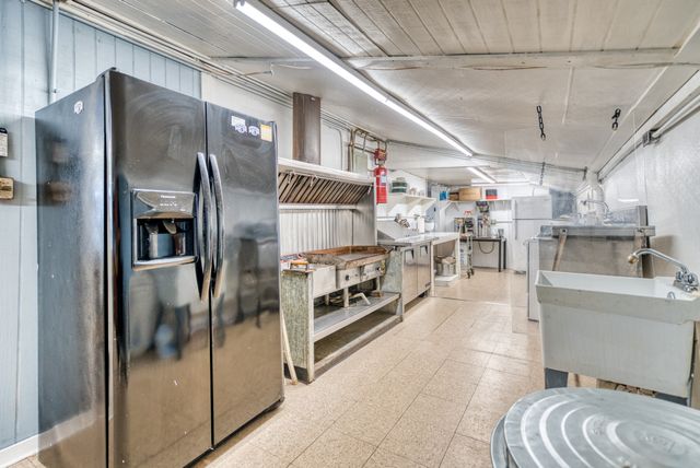 7455 Plano Rd, Bowling Green, KY 42104