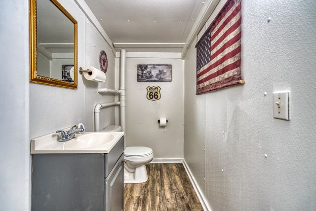 7455 Plano Rd, Bowling Green, KY 42104