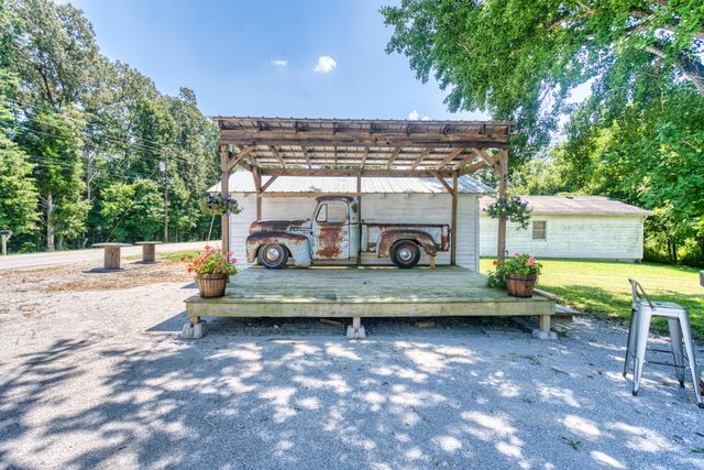 7455 Plano Rd, Bowling Green, KY 42104