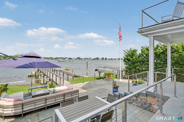 30 Shorefront Park, Norwalk, CT 06854