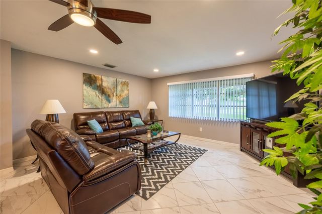 531 PANGOLA DRIVE, North Fort Myers, FL 33903